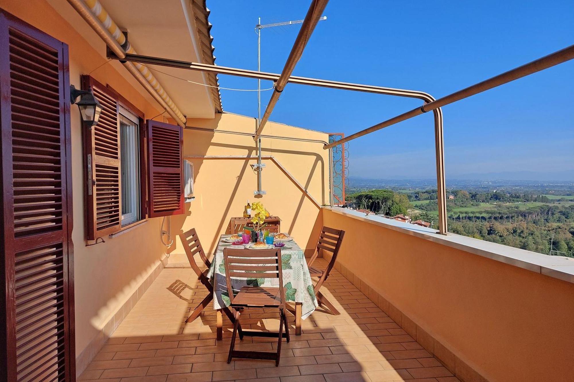 Sunset Terrace Apartment Rom